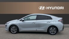 Hyundai IONIQ 1.6 GDi Plug-in Hybrid Premium SE 5dr DCT Hatchback